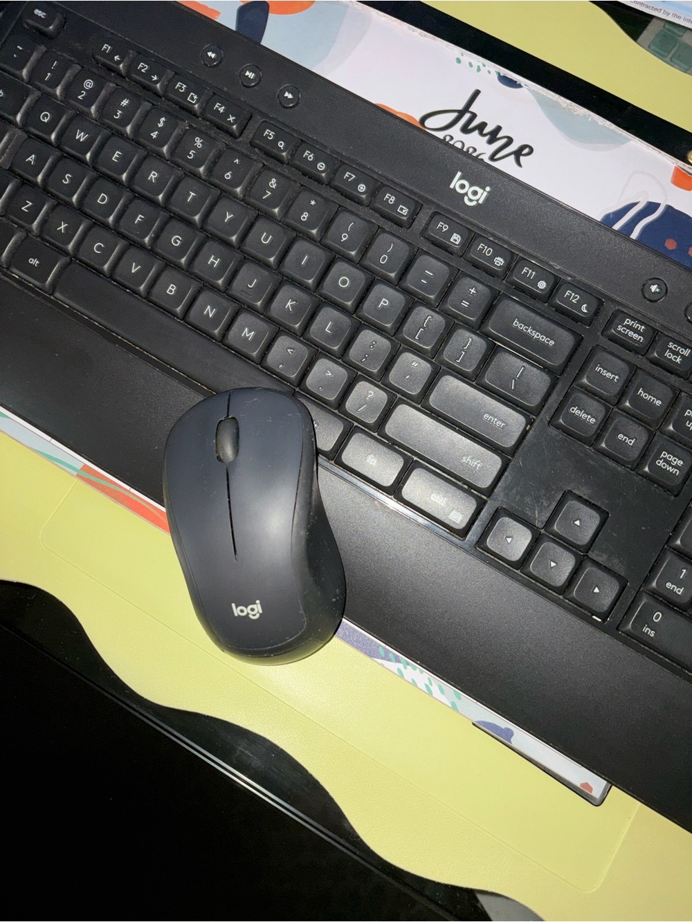 Logitech Black Wireless Keyboard and Mouse Set